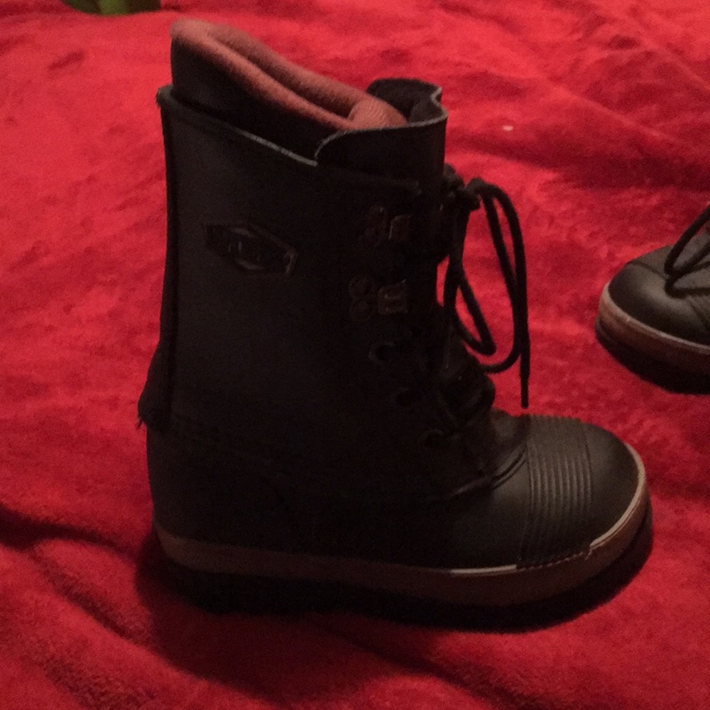 Kids snow boarding boots